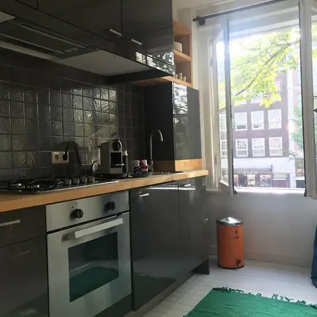 Ralph's Art Studio Canalview 50 Mtr Rijksmuseum